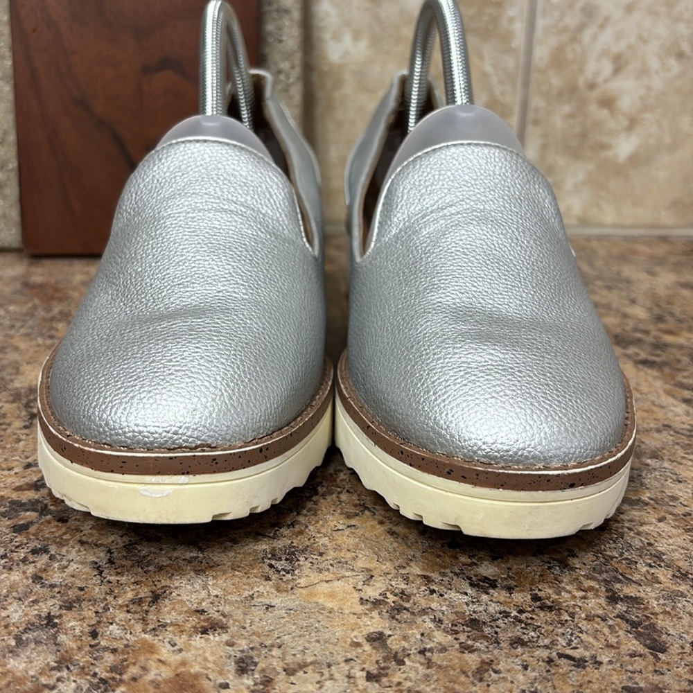 Call It Spring Vegan Silver Wedge Slip On Loafers Size 10 - Picture 3 of 12